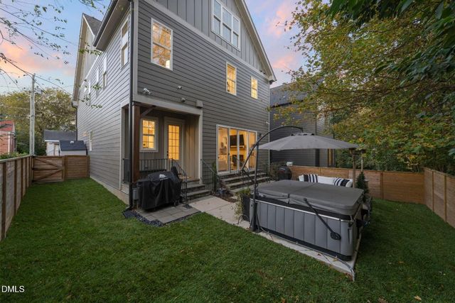 616 E Cabarrus Street, Raleigh, NC 27601