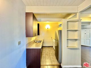 451 S Oakhurst Dr 6, Beverly Hills, CA 90212