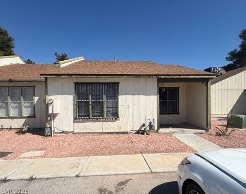 6432 Addely Drive, Las Vegas, NV 89108