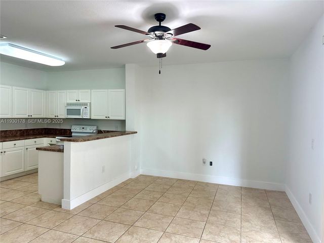 2933 SE 2nd Dr 9, Homestead, FL 33033