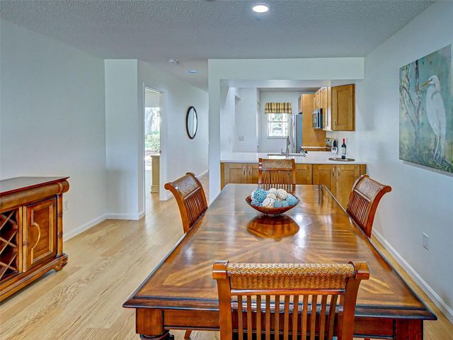 414 CERROMAR CIRCLE S 152, Venice, FL 34293