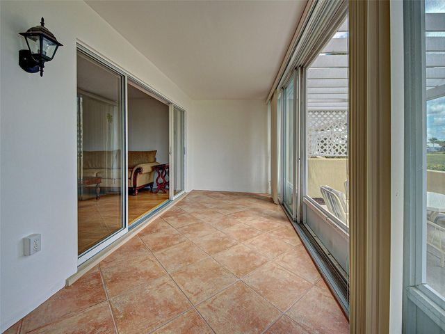 414 CERROMAR CIRCLE S 152, Venice, FL 34293