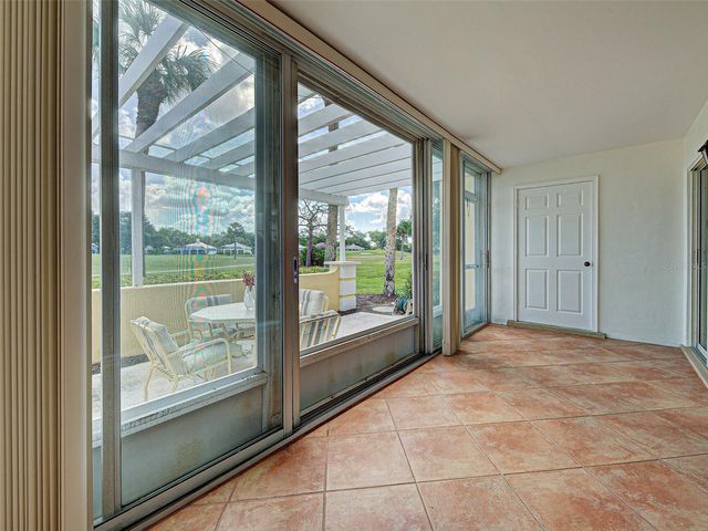 414 CERROMAR CIRCLE S 152, Venice, FL 34293