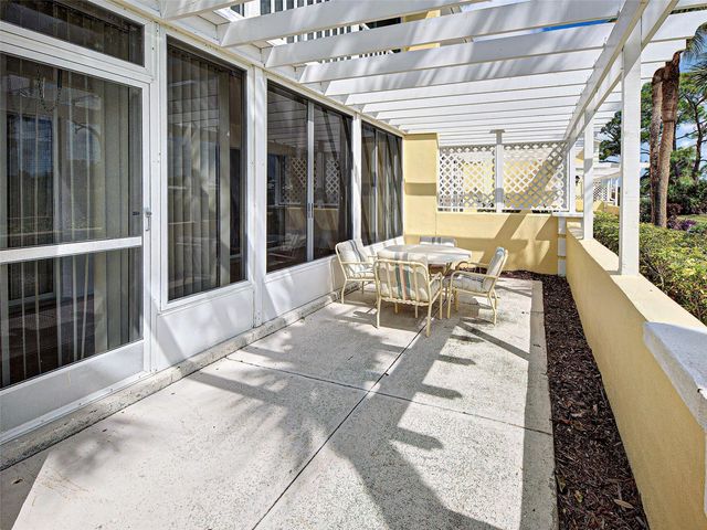 414 CERROMAR CIRCLE S 152, Venice, FL 34293