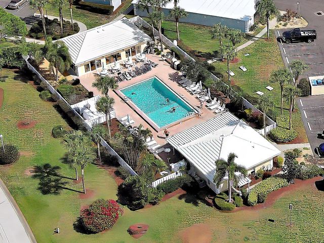 414 CERROMAR CIRCLE S 152, Venice, FL 34293