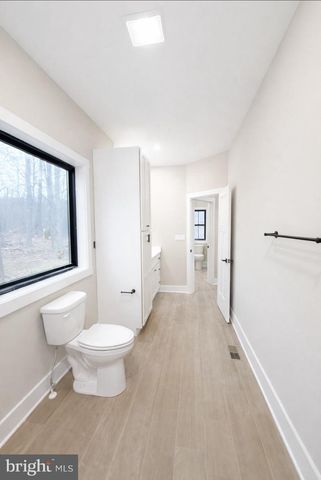 539 PRADO WAY, Berkeley Springs, WV 25411