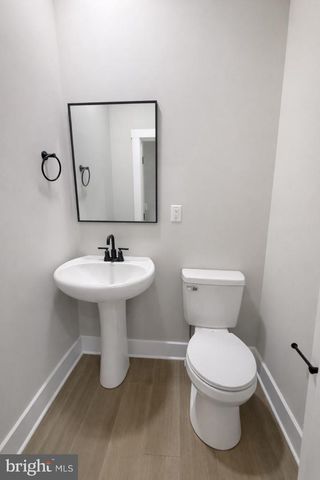 539 PRADO WAY, Berkeley Springs, WV 25411