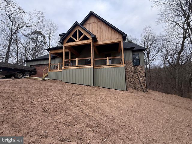 539 PRADO WAY, Berkeley Springs, WV 25411