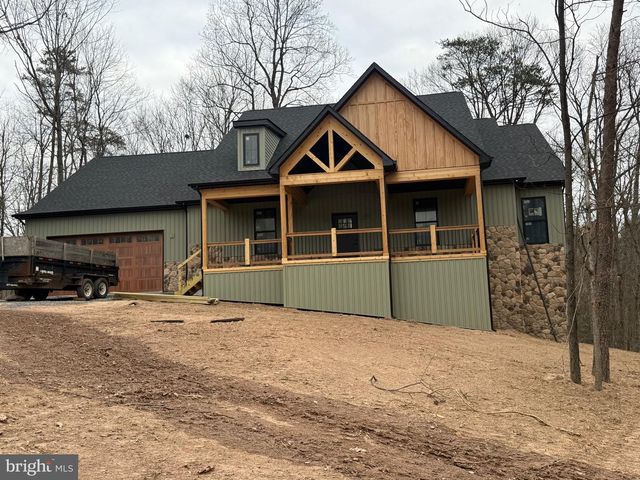 539 PRADO WAY, Berkeley Springs, WV 25411