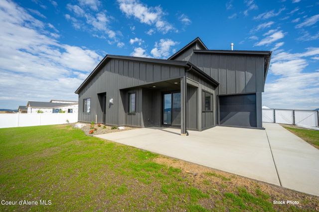 6584 W CONSTANTINE LN, Rathdrum, ID 83858