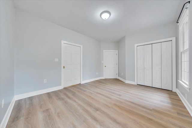2521 Feather Garden CIR, Vinton, VA 24179