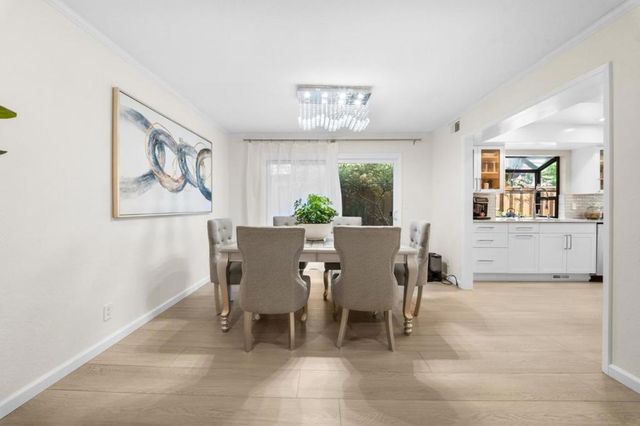 704 Winchester Boulevard, Los Gatos, CA 95030