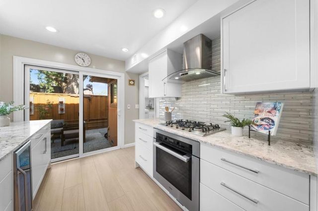 704 Winchester Boulevard, Los Gatos, CA 95030