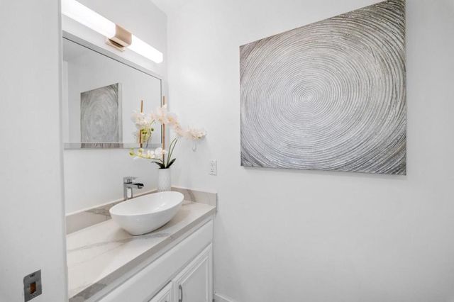 704 Winchester Boulevard, Los Gatos, CA 95030