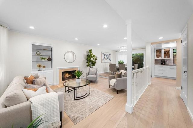 704 Winchester Boulevard, Los Gatos, CA 95030