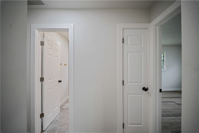 29 Gillingham Drive, Bella Vista, AR 72715