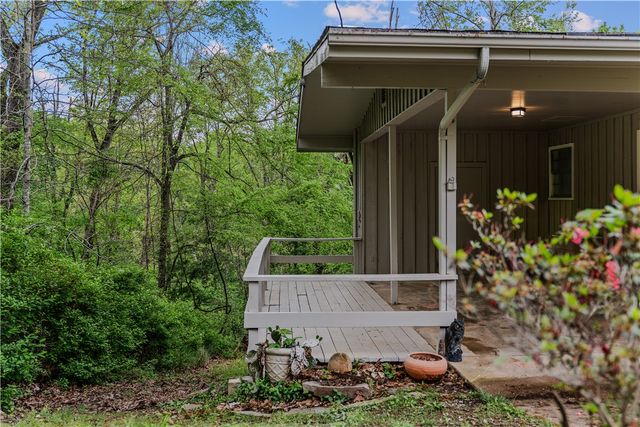 29 Gillingham Drive, Bella Vista, AR 72715