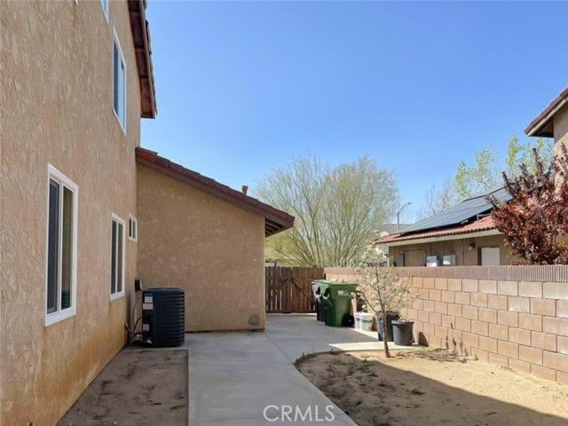 43856 Windsor Place, Lancaster, CA 93536