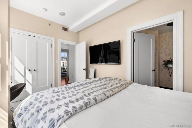 702 Ash St 704, San Diego, CA 92101