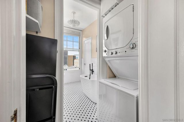 702 Ash St 704, San Diego, CA 92101