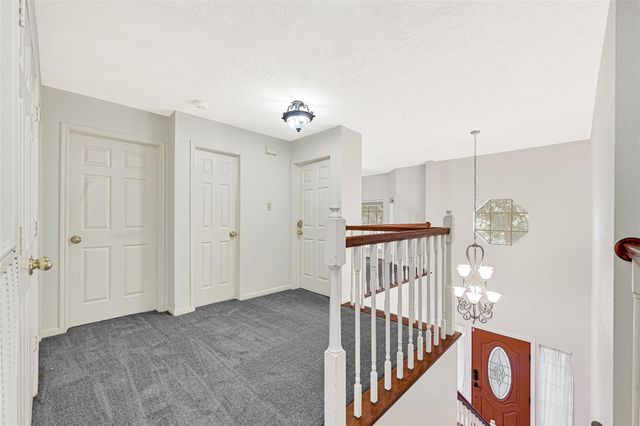 330 Welford Lane, Highlands, TX 77562