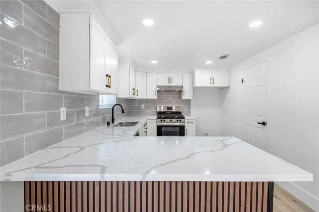 3731 S Mountain, Visalia, CA 93277