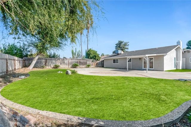 3731 S Mountain, Visalia, CA 93277