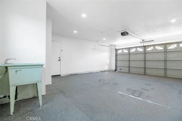 3731 S Mountain, Visalia, CA 93277