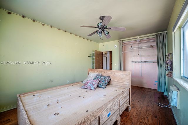 4730 Pine Tree Dr 17, Miami Beach, FL 33140