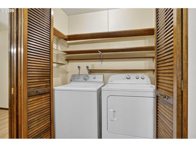 12855 Sw GLENN Dr, Beaverton, OR 97008