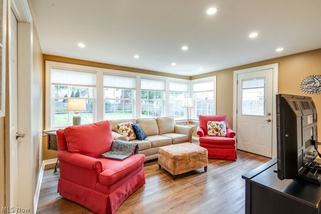 1350 Garman Road, Akron, OH 44313