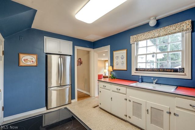 1350 Garman Road, Akron, OH 44313