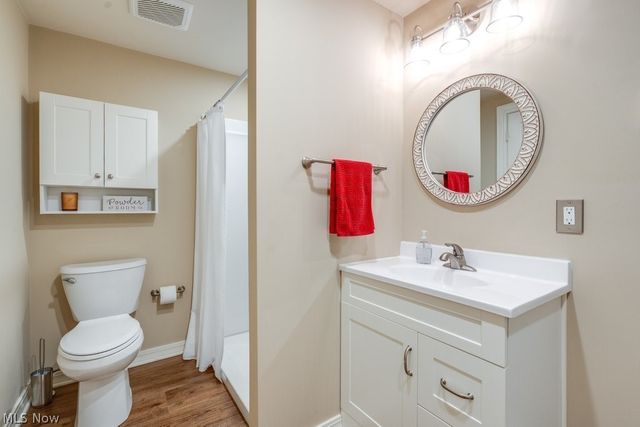 1350 Garman Road, Akron, OH 44313