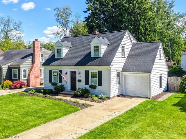 1350 Garman Road, Akron, OH 44313