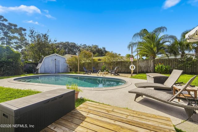 816 16TH Avenue N, Jacksonville Beach, FL 32250