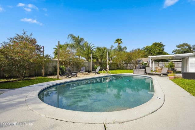 816 16TH Avenue N, Jacksonville Beach, FL 32250