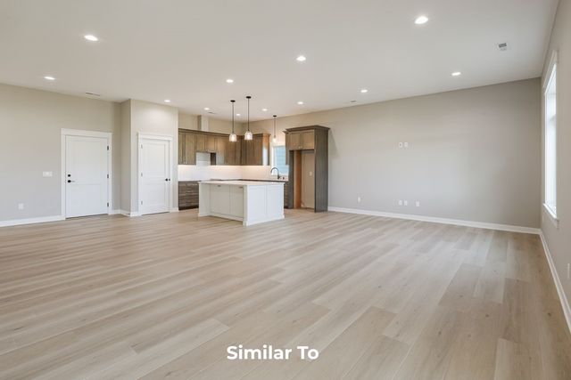 704 Big Rock Park Road, Pella, IA 50219