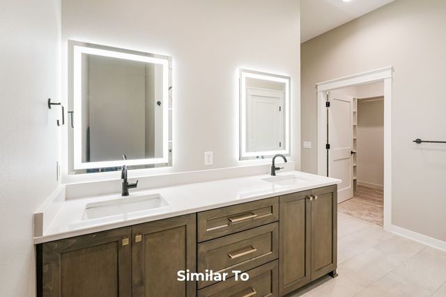 704 Big Rock Park Road, Pella, IA 50219