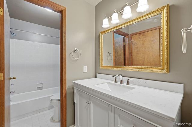 396 W Ann Arbor Trail, Plymouth, MI 48170