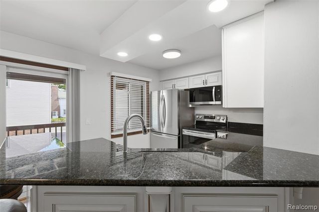 396 W Ann Arbor Trail, Plymouth, MI 48170