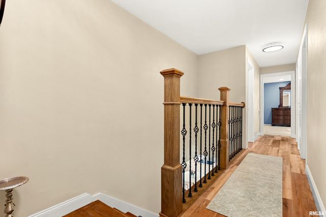 210 E MORNINGSIDE Drive, Peoria, IL 61614