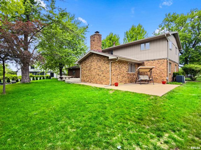 210 E MORNINGSIDE Drive, Peoria, IL 61614