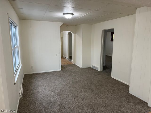 127 Courtland Avenue, Campbell, OH 44405