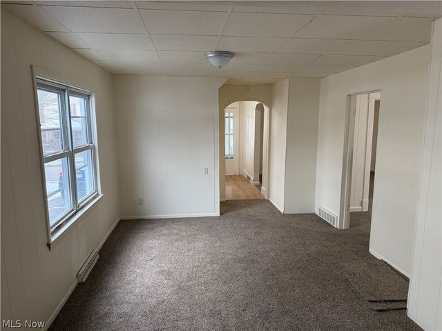 127 Courtland Avenue, Campbell, OH 44405