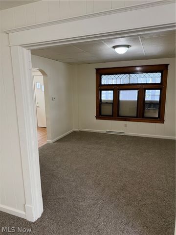 127 Courtland Avenue, Campbell, OH 44405