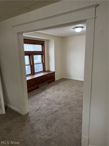 127 Courtland Avenue, Campbell, OH 44405