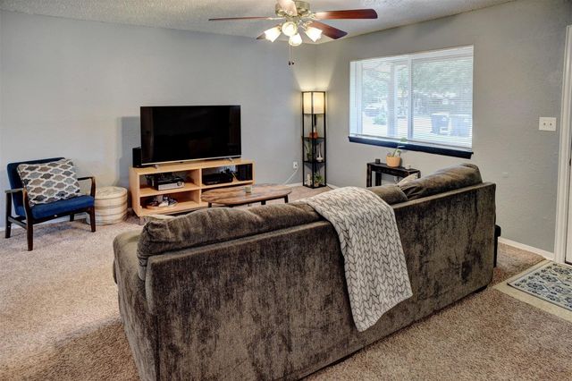 507 Pea Jay CV, Bastrop, TX 78602