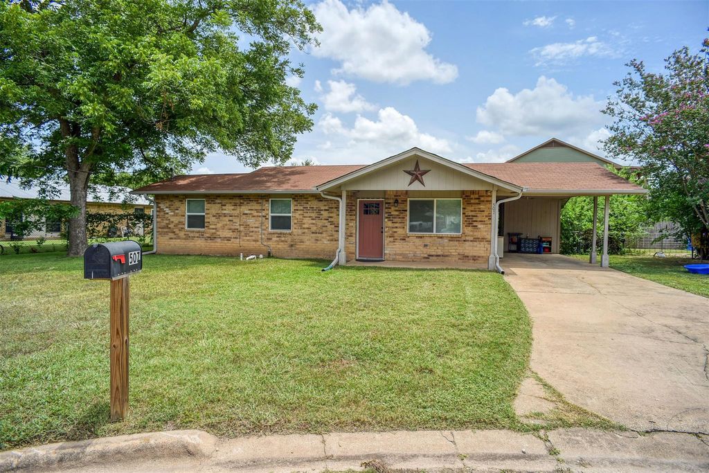 507 Pea Jay CV, Bastrop, TX 78602
