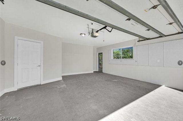 373 Egret AVE, Naples, FL 34108