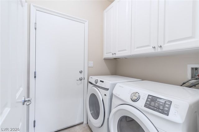 454 First On Drive, Las Vegas, NV 89148